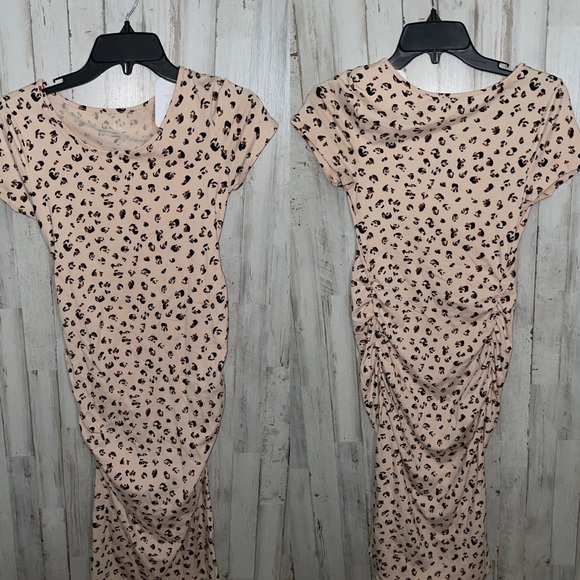 T-Shirt Maternity Dress by Isabel Maternity - Picture 3 of 7